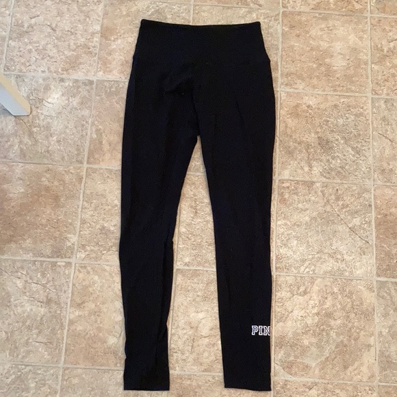 PINK Victoria's Secret Pants - Pink Victoria’s Secret yoga leggings